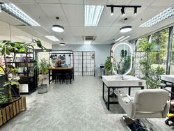 The Mezzo (D12), Retail #502871211